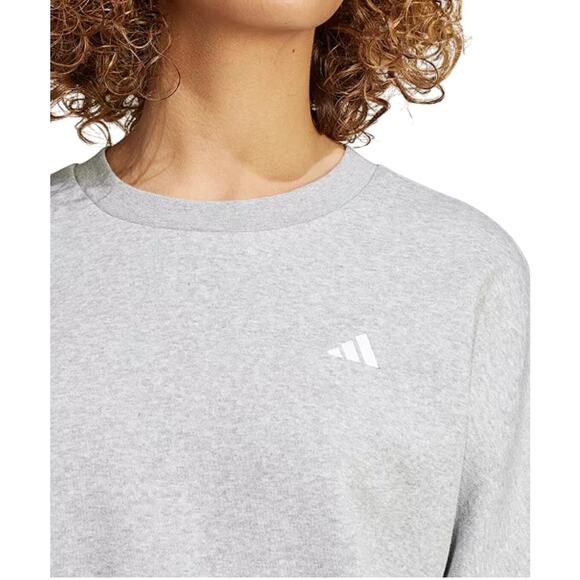 adidas Women's Essentials Feel Cozy Logo Fleece Sweatshirt NWT GREY SIZE M - Picture 3 of 10